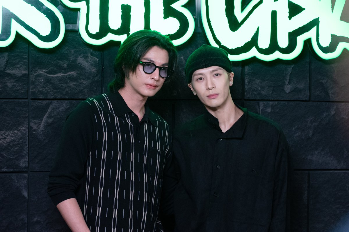 webstarupdate's tweet image. ชวนสัมผัสความหลอน “UNDER THE CASTLE” เปิดตัวแล้ว!! “แจ็คสัน หวัง” นำทัพสร้างประสบการณ์สุดล้ำกลางใจกรุงเทพฯ

#UnderTheCastle #UnderTheCastleThailand #UTC #UTCThailand #UnderTheCastle2025 #JACKSONWANG

ยิ่งใหญ่สมการรอคอย เมื่อประตูปราสาทแห่งความหลอนได้ถูกเปิดขึ้นแล้ว!! ในงาน “UNDER…