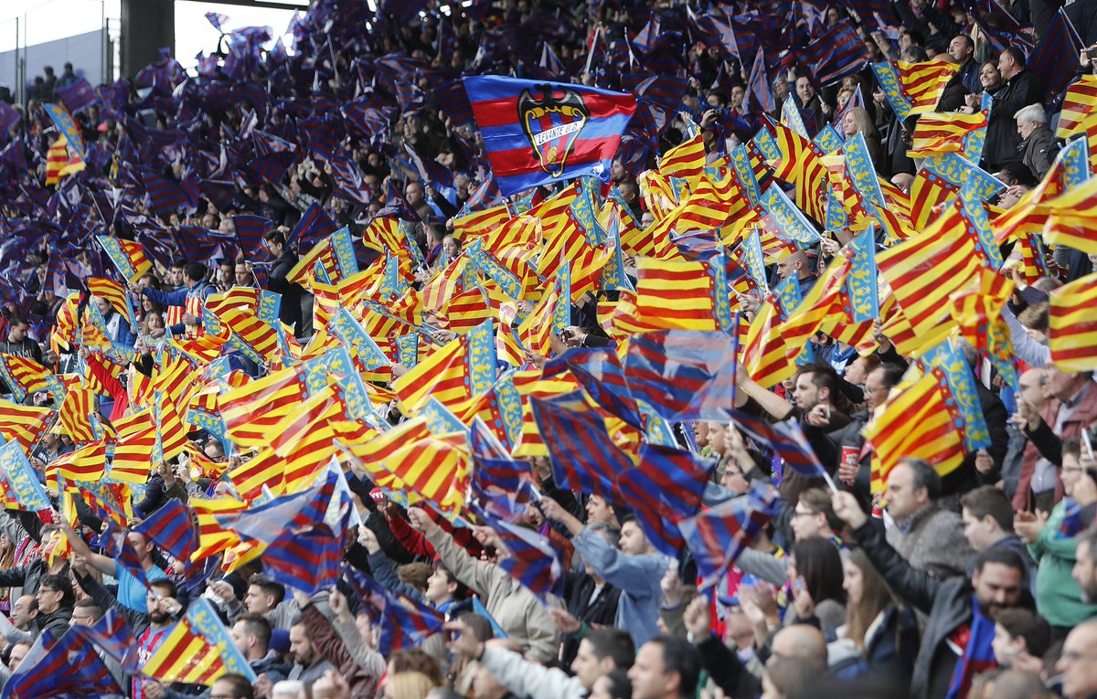 Valencians, Valencianes
Bon 9 d'Octubre! 🥂