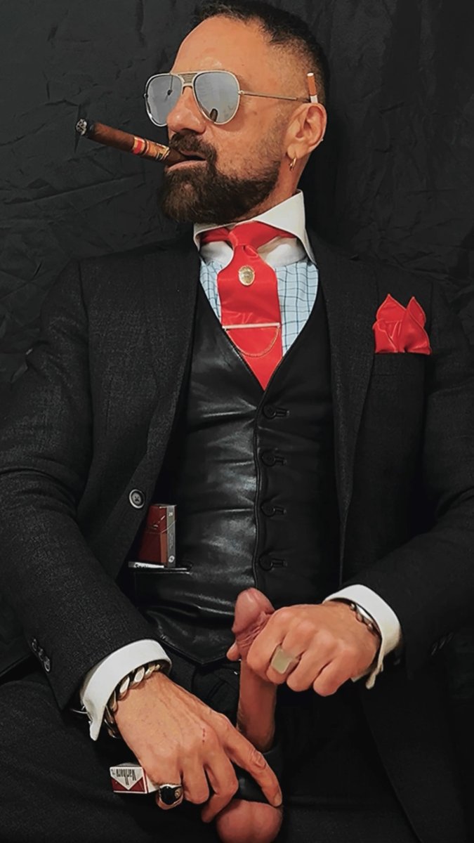 Don't miss a drop
onlyfans.com/verbaldaddy