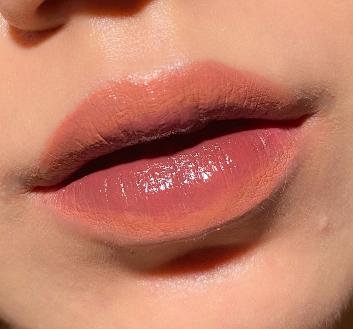 seethelune's tweet photo. How ombre lips speak to me✨

The best way to look fresh but bold at the same time🖤 https://t.co/nbiuCwKBn7