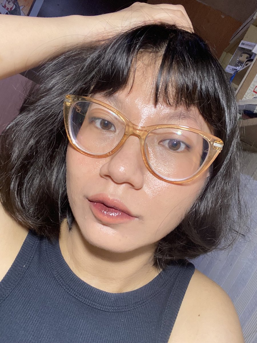 seethelune's tweet photo. How ombre lips speak to me✨

The best way to look fresh but bold at the same time🖤 https://t.co/nbiuCwKBn7