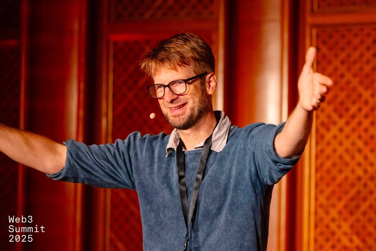 Web3summit's tweet image. Rewatch @brenzi5 from @integri_t_e_e talk from Web3 Summit, where he discussed blockchain privacy, the limits of pseudonymity, how true anonymity could be built, balancing user privacy with law enforcement needs, and the challenges of aligning technology with regulation and…