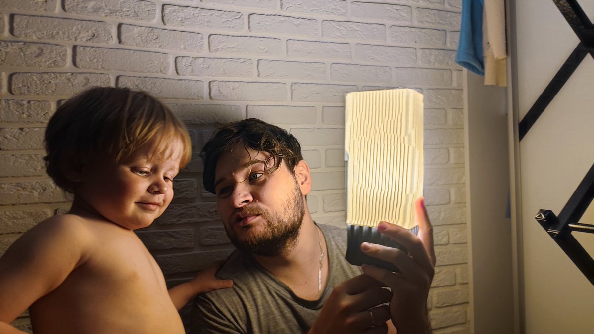 GM! This was the unpacking of the lamps last Monday.