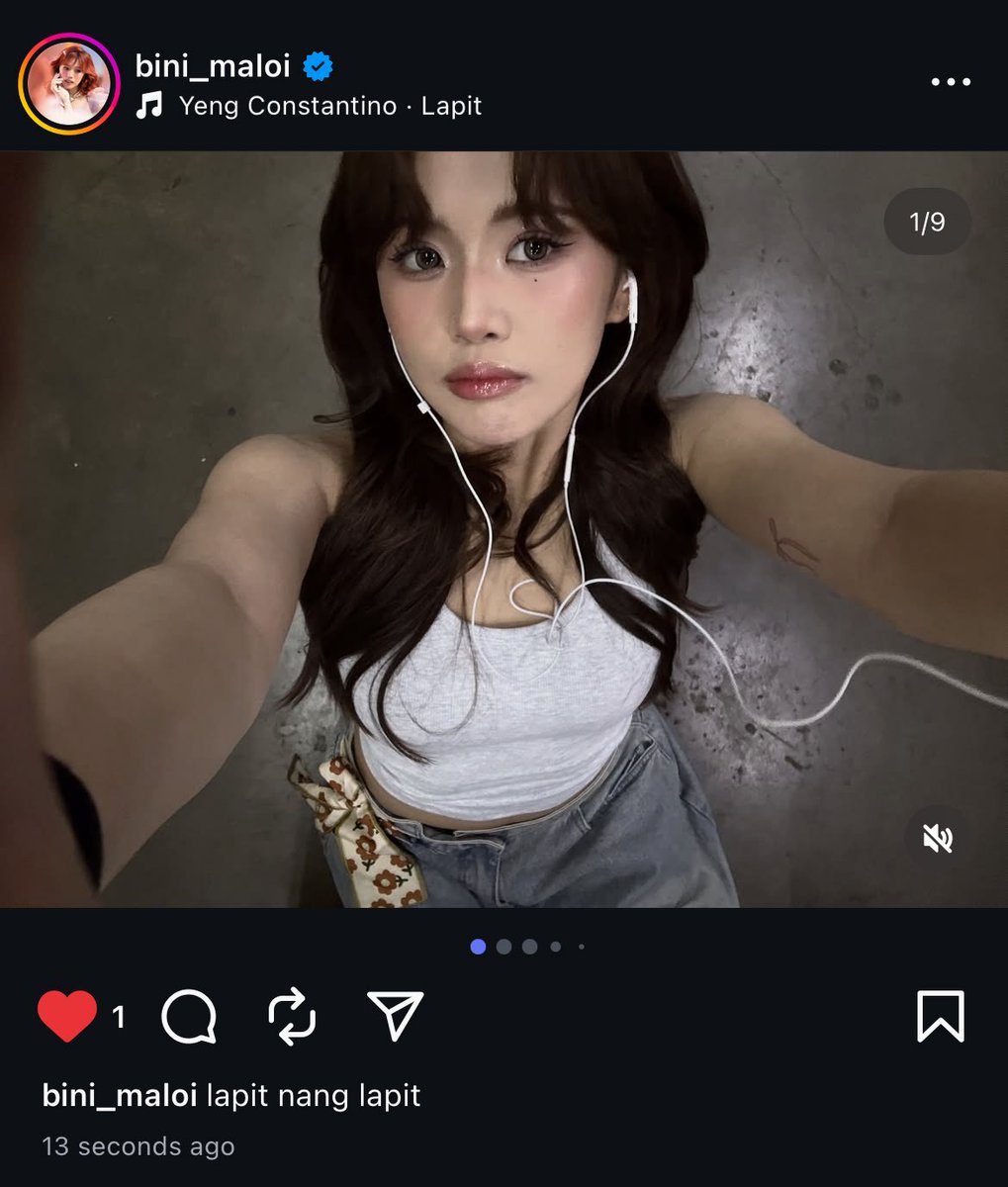 afteraiah's tweet photo. great! now she thinks im a fan (WELL I AM) https://t.co/UQxITJk8yc