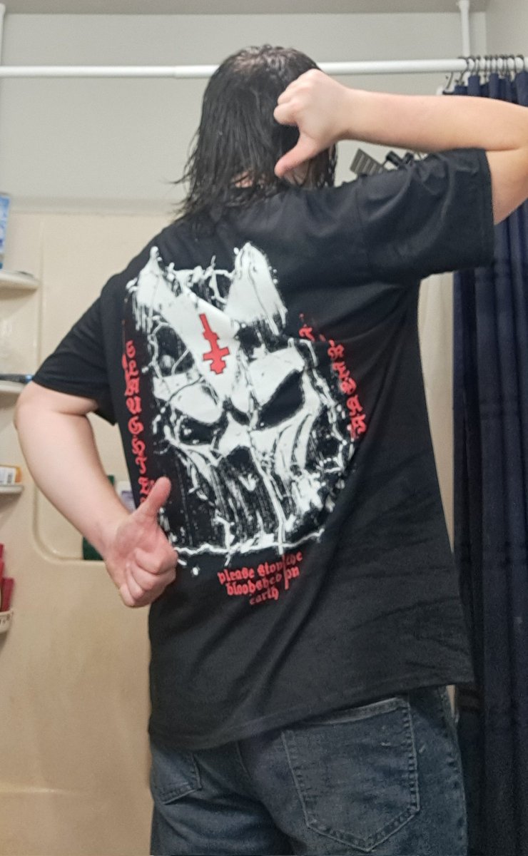 Vaerkronus's tweet photo. New shirt from spencers. I'm happy with the purchase. https://t.co/b8qCPBm3OU