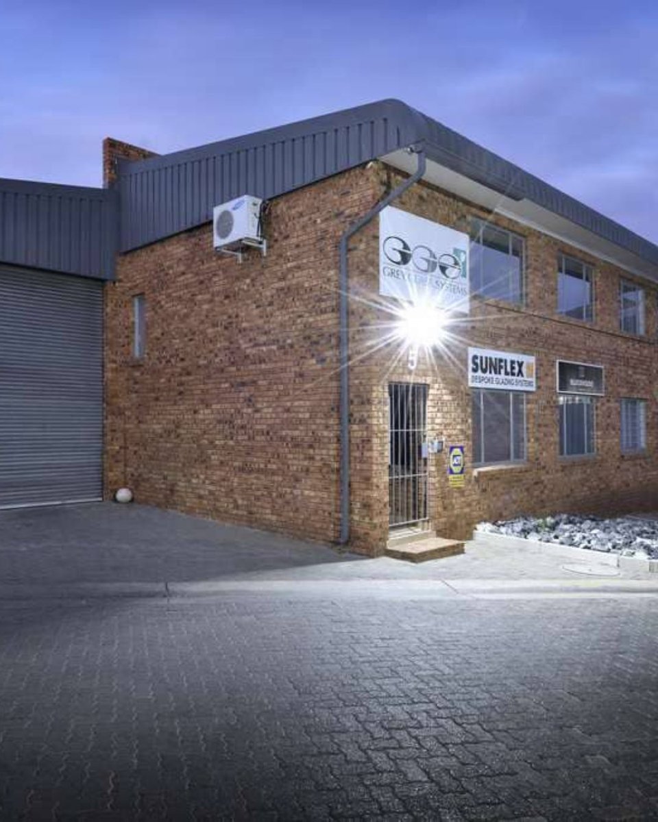 Emira Property Fund tweet media