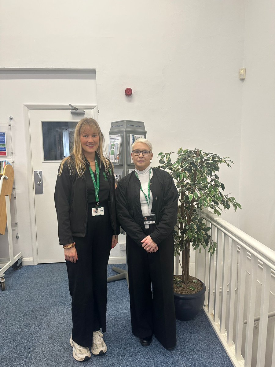 Green Doctors Workshop at #WATCH!
We had the pleasure of hosting a fantastic workshop led by #GreenDoctors for our #CoventryCommunityEnergyChampions at the WATCH Centre. Thank you for sharing your knowledge, tips, and energy-saving advice!
#EnergySaving #CommunitySupport <a href="/HillzFM/">Hillz FM Radio 98.6</a>