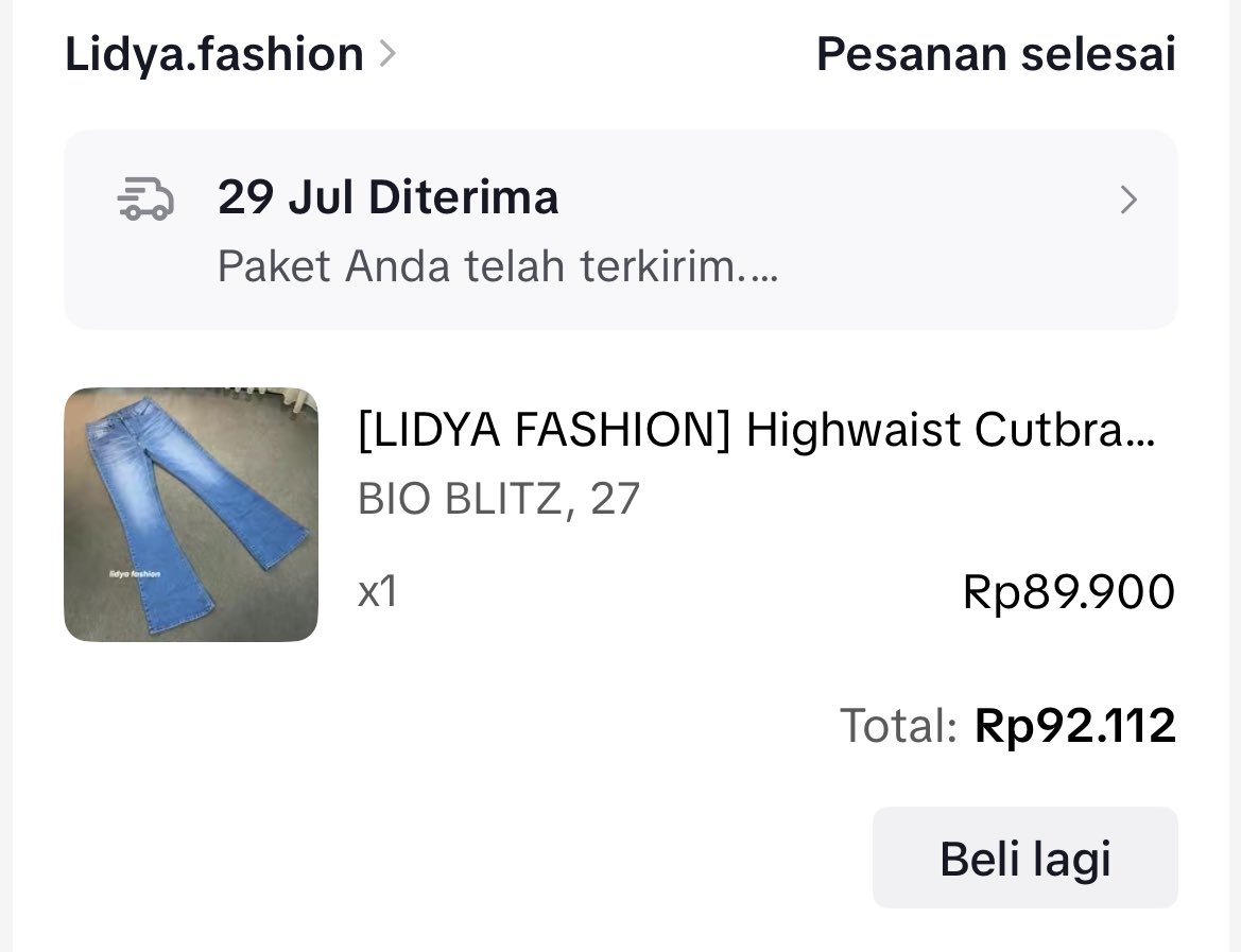 rosephyle's tweet image. wts celana highwaist cutbray jeans size 27 

- masih baru belum pernah dipake dan dicuci, kancingnya blm dilubangin
- mulus bagus, pernah dicoba bentar doang

💸 75k aja, inc adm sopi
dom malang

detail size cek sini ya vt.tokopedia.com/t/ZSH7DWLMXK26…