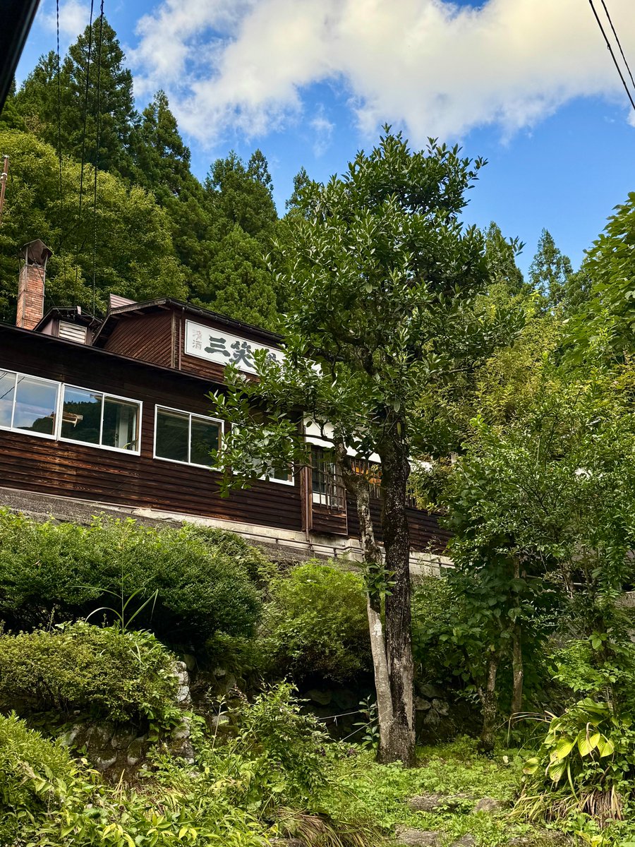 SAKEbito tweet media