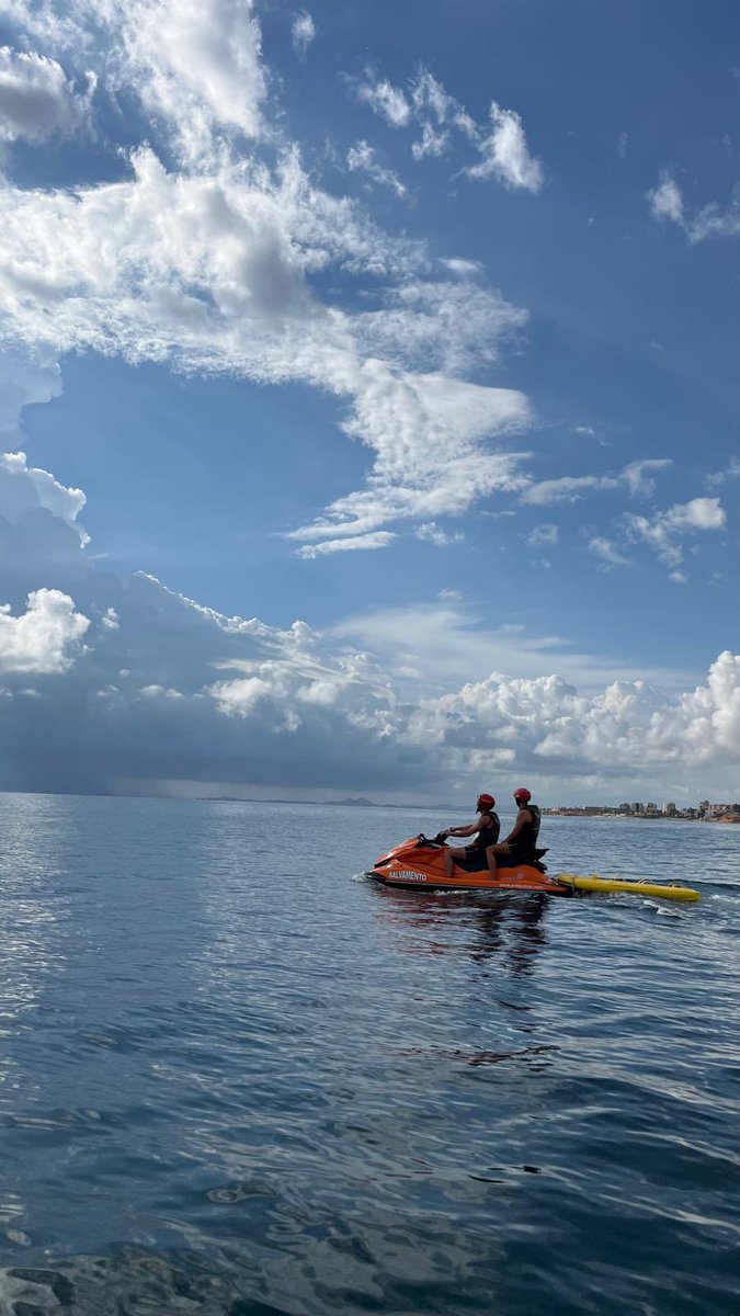 AmbumarSyA's tweet image. Buenos dias!
9 de Octubre
📍Orihuela costa ⛅️

🟩 Mil palmeras
🟩 Barranco Rubio 
🟩 Glea 
🟩 Aguamarina 
🟩 Caleta
🟩 Cala Capitán 
🟩 Cala Bosque
🟩 Cala Cerrada 
🟩 Cala Estaca
🟩 Cala Mosca
🟩 Punta Prima

Feliz #diadelacomunidadvalenciana 

#playasegura #playasdeorihuela