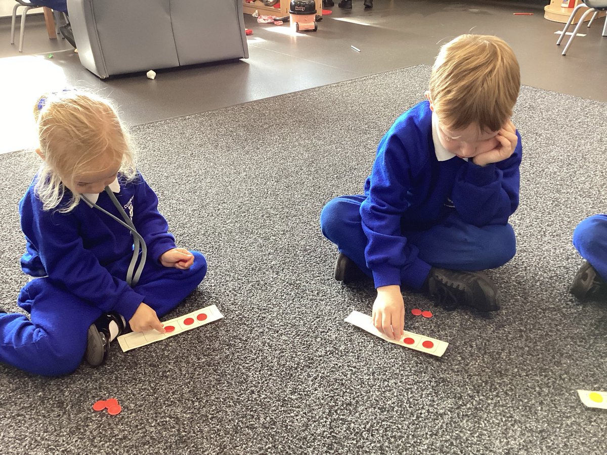 StCuthbertsPri's tweet image. Reception have been focusing on the composition of numbers to 3. We used our five frames and counters to represent our understanding! #StCuthbertsEYfS #StCuthbertsMaths