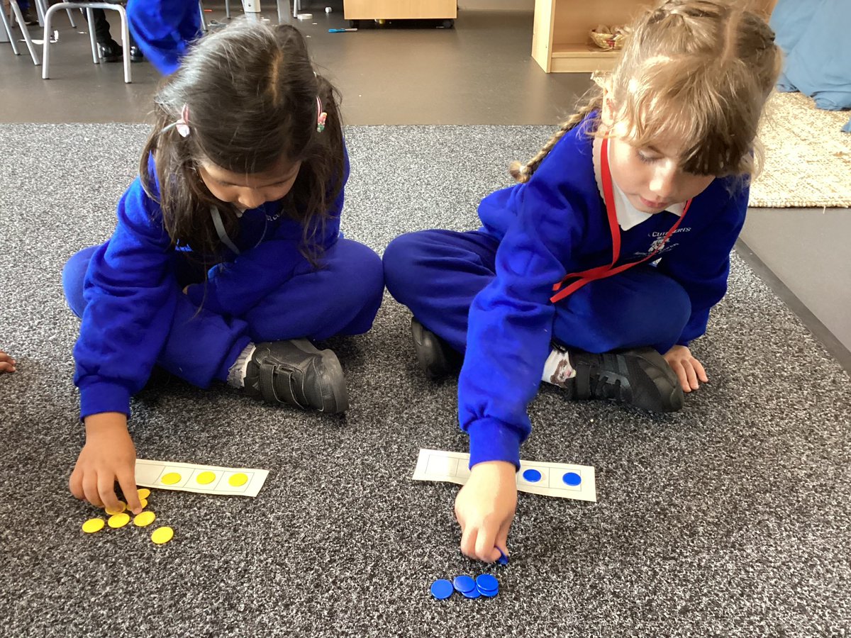 StCuthbertsPri's tweet image. Reception have been focusing on the composition of numbers to 3. We used our five frames and counters to represent our understanding! #StCuthbertsEYfS #StCuthbertsMaths