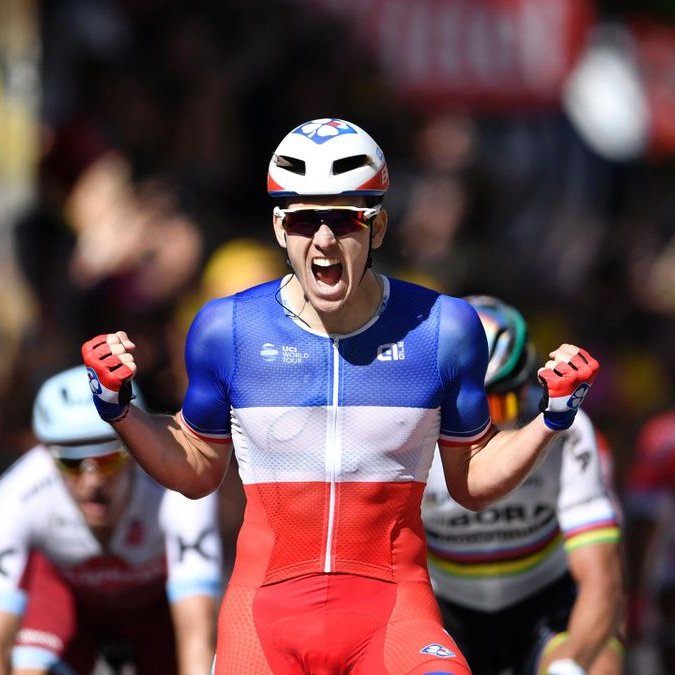 Le Gruppetto tweet media