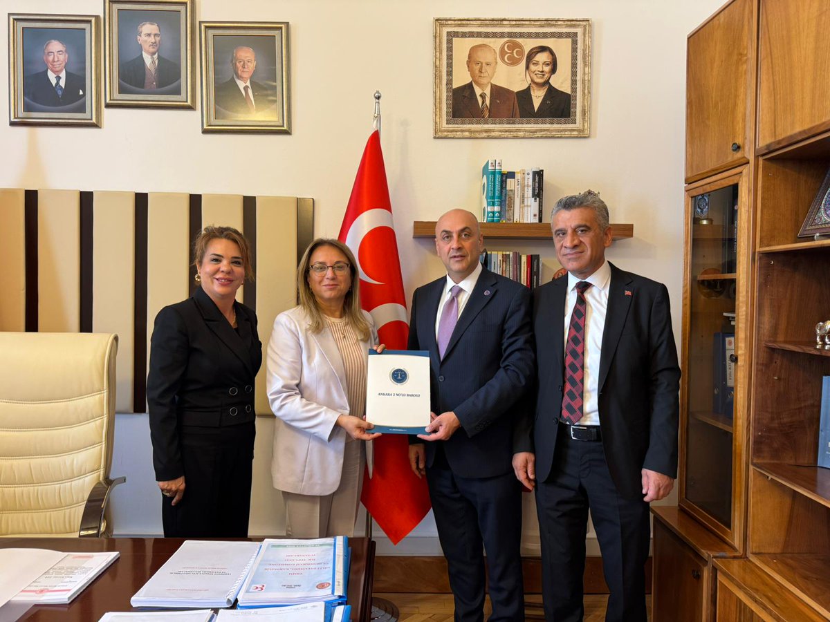 Baro Başkanımız Av. Gökhan Ağdemir, Milliyetçi Hareket Partisi Grup Başkanvekili ve Nevşehir Milletvekili Prof. Dr. Filiz Kılıç’ı Türkiye Büyük Millet Meclisi’nde ziyaret etti.

Görüşmede, kamu avukatlarının özlük haklarını güçlendirmeye yönelik hazırlanan düzenleme ile