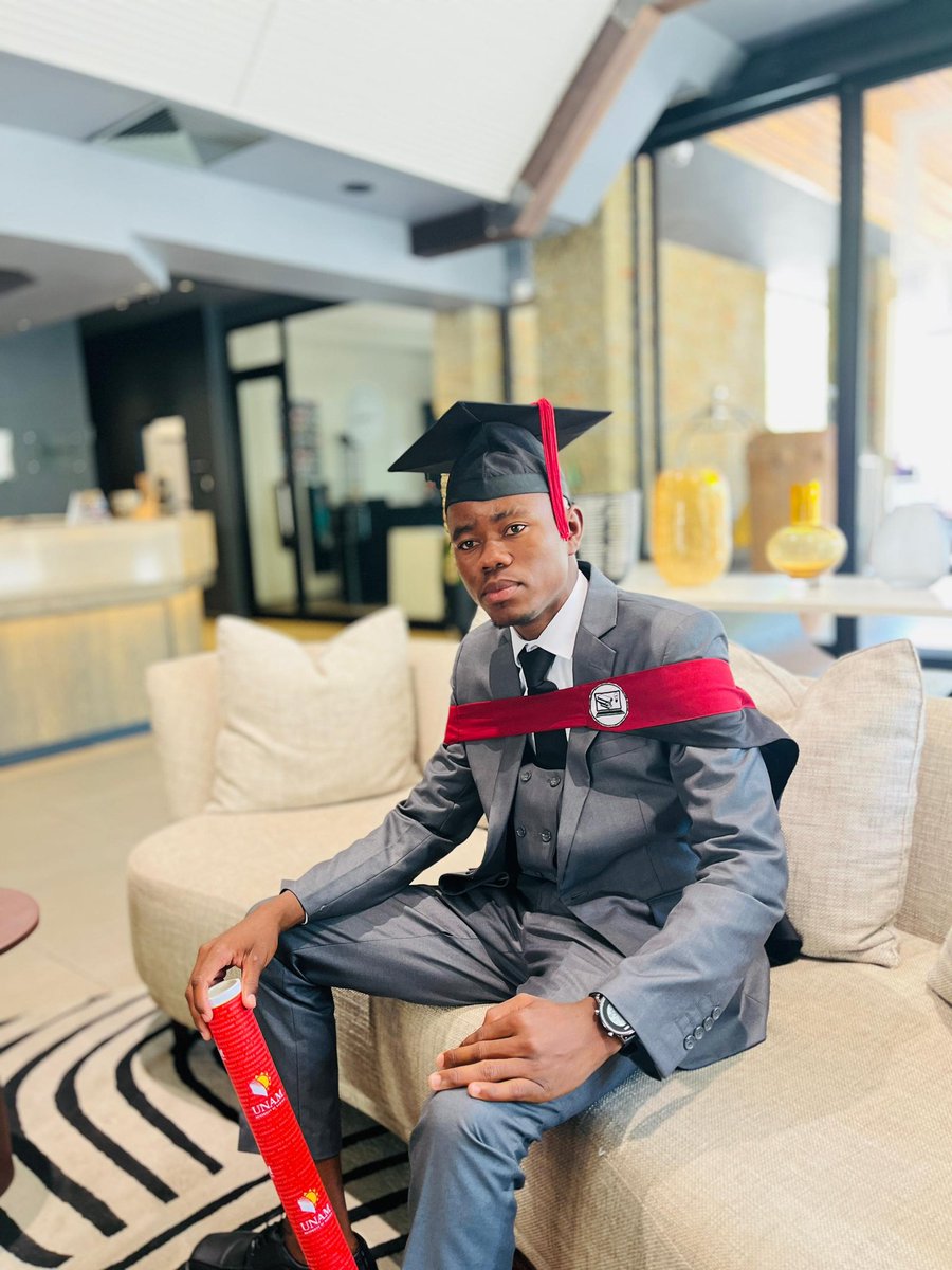 ๐๐๐ข_๐๐๐๐ก๐๐จ๐ฉ ๐ณ๐ฆ tweet media