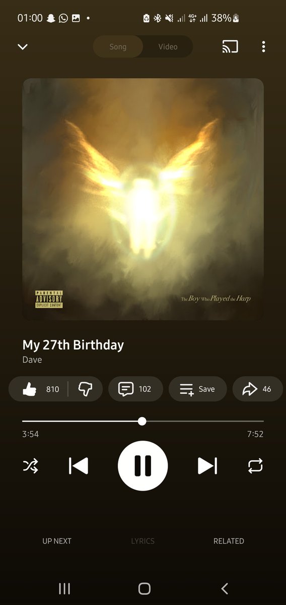 ThLack22014's tweet image. It's not just music, if you can relate to every lyrics, it's an art, it's a spirit that keeps evolving by your mood ✨️ 🎶 
It opens every piece of your heart and give you goosebumps and make you share unintentional tears 😢
THANK YOU DAVE