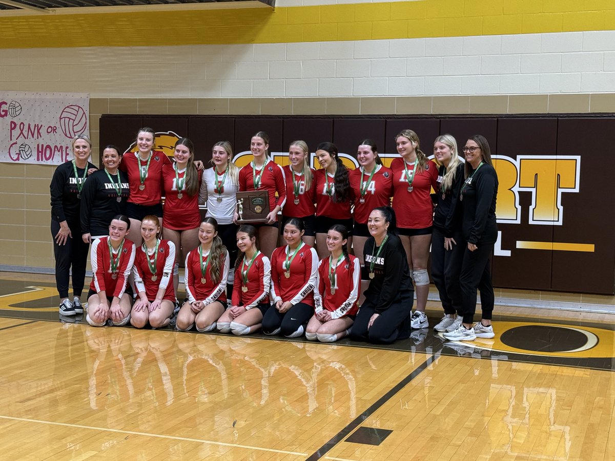 🏐 Wauseon falls to Lake in straight sets:

25-14, 25-14, 25-9

The Indians close out the season as the District Runner-up.  
CONGRATULATIONS!