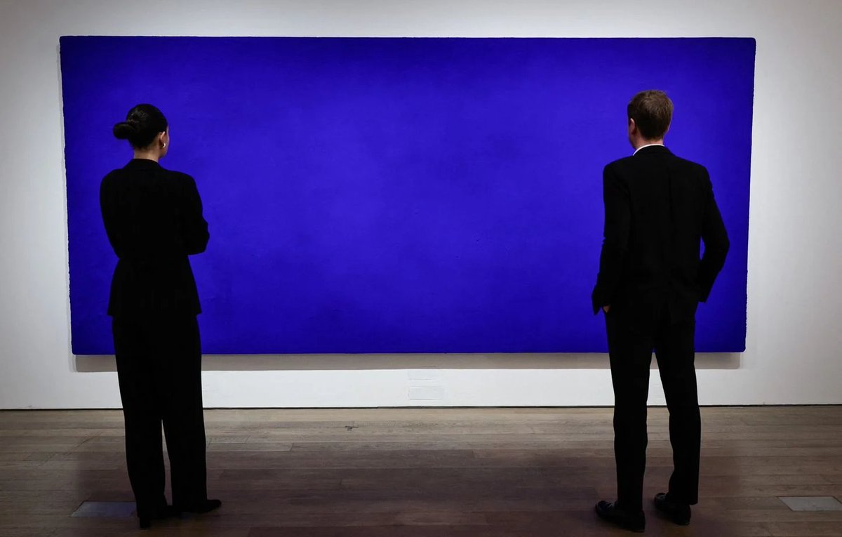 AlertesInfos's tweet image. 🇫🇷 Ce tableau monochrome d’Yves Klein a été vendu pour 18,4 millions d’euros.