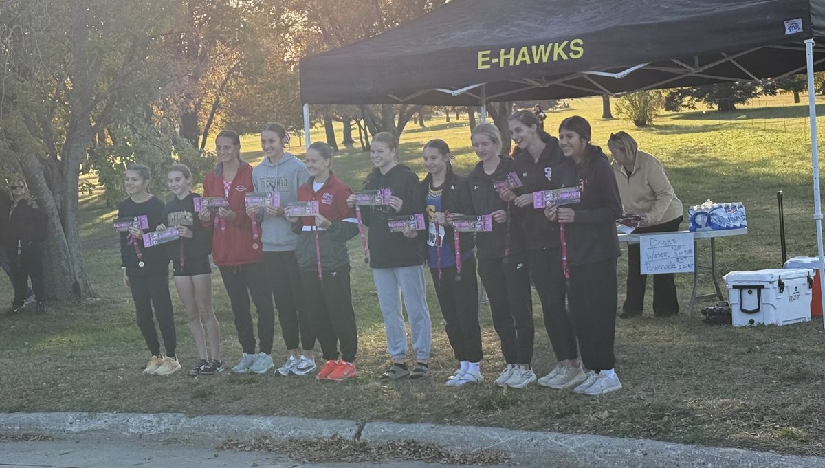 Congratulations to Stella Riediger for advancing to the state cross country meet! She finished in 2nd place with a time of 20:05.3. She will run at 2:00 PM on Saturday, November 1 in Fort Dodge.
#ticketpunched #iowagirl 

Shirt order information will be posted sometime Friday.