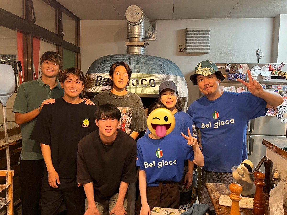 Pizzeria Bel gioco (@bel_gioco) on Twitter photo さー、今週末もやってやろうぜ!
先日、レノファ山口松田佳大選手、西堂久俊選手、木村有磨選手、グランデアタカンテな山本桜大選手の御来店!
Fino all fine forza Renofa Yamaguchi !!
最後の最後まで頑張っていきましょー!
ベル ジョーコは今週末も気持ち100%で営業してます! さー、今週末もやってやろうぜ!
先日、レノファ山口松田佳大選手、西堂久俊選手、木村有磨選手、グランデアタカンテな山本桜大選手の御来店!
Fino all fine forza Renofa Yamaguchi !!
最後の最後まで頑張っていきましょー!
ベル ジョーコは今週末も気持ち100%で営業してます!