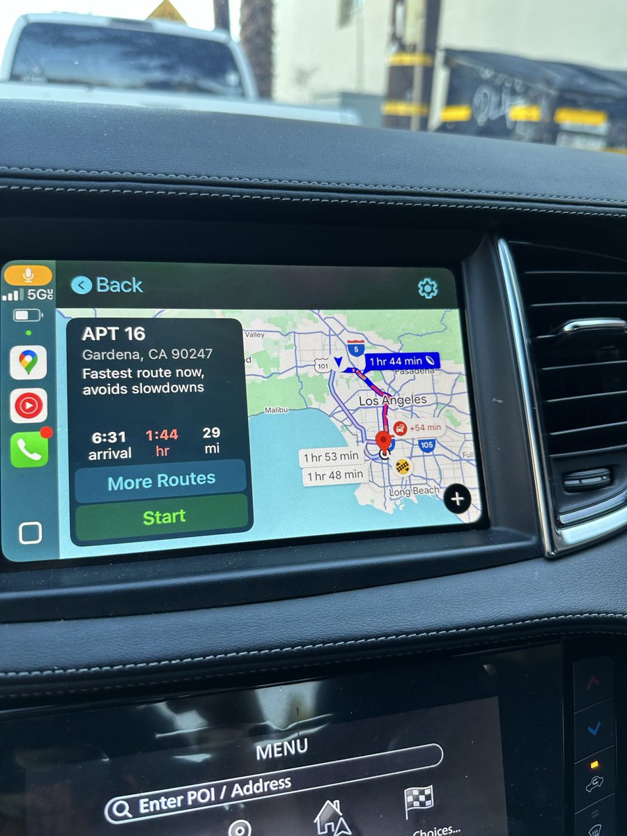 트래픽 실화인가…