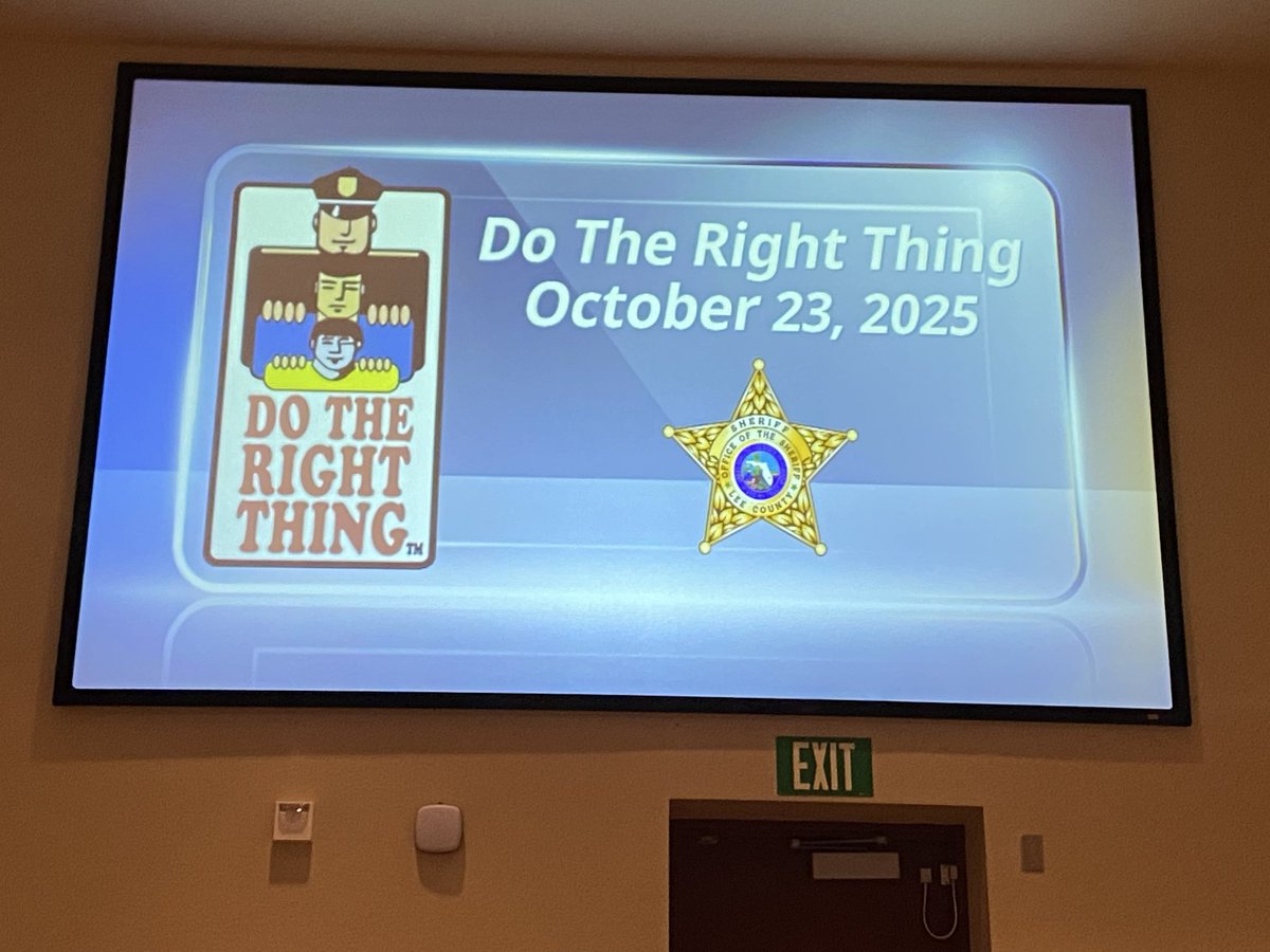 Congratulations to our “Do the Right Thing” award recipients: Journee Andrews, Harper Schmidt, Annelise Trent, and Seraphina Telusnord. We are so very proud of you!