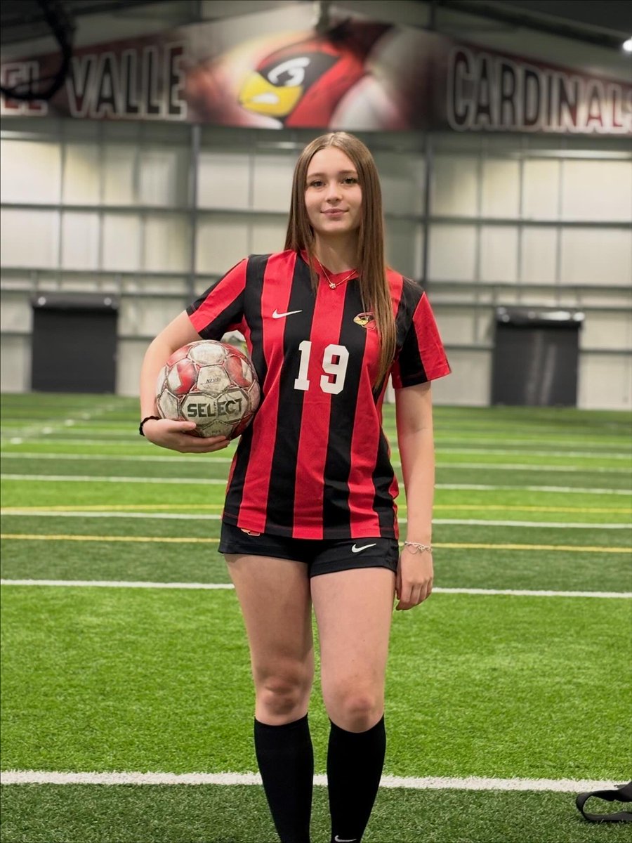 DVHSGirlsSoccer's tweet photo. New uniforms=next loading….
We’re excited to hit the pitch soon. https://t.co/UnvBCiW4zk
