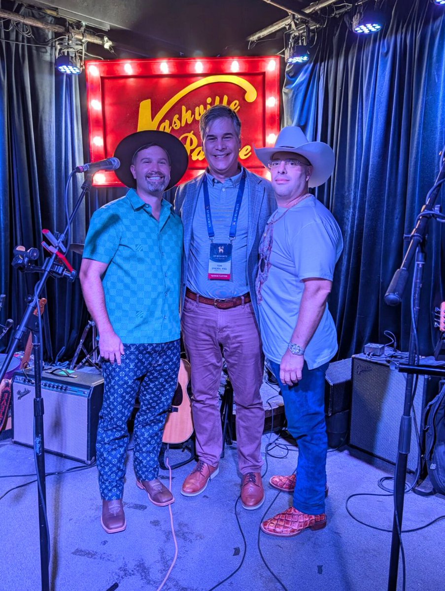 SpadeaLaw's tweet image. K9 Resorts’ Annual Conference in Nashville was a hit and we were thrilled to be part of it!

#k9resorts #dogdaycare #doggiedaycare