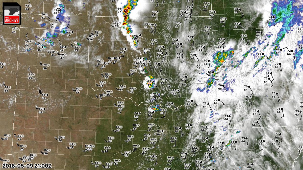 wxmann's tweet image. Before I forget 1) wanted to give a big shoutout to @ameliaUrquhart_ for perfecting the real-color appearance and implementing the ingestion of the high-res datasource for the older generation GOES satellites, and 2) psstt.... these maps are available for other select 2015-17…