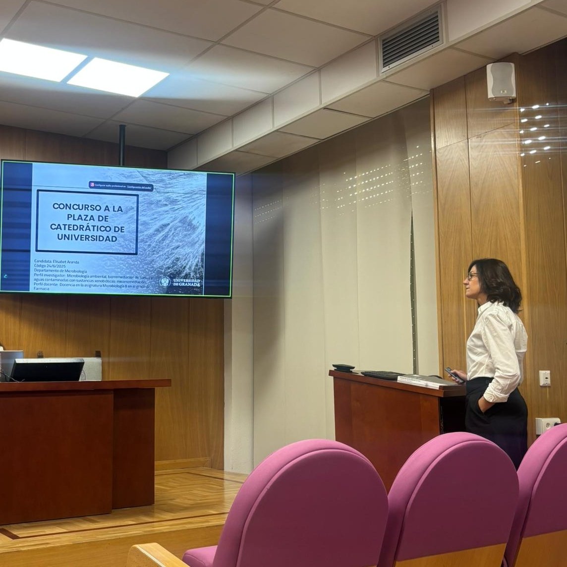 Microbiología y Tecnología Ambiental, UGR tweet media