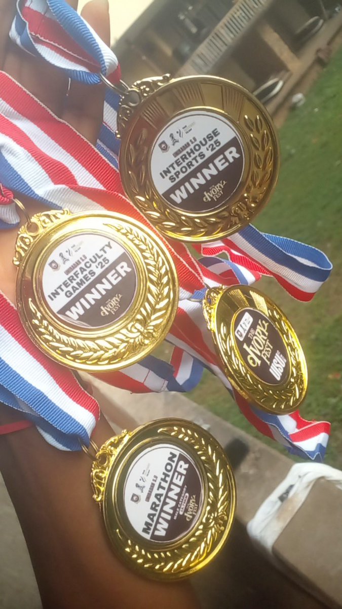 Drealtheopee tweet media