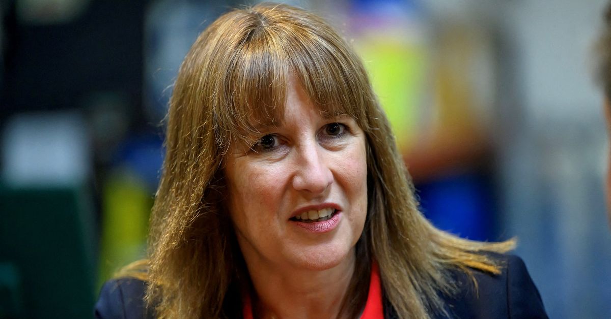ReutersUK's tweet image. UK's Reeves weighing income tax rise to tackle deficit, The Guardian reports reut.rs/47K8xPJ