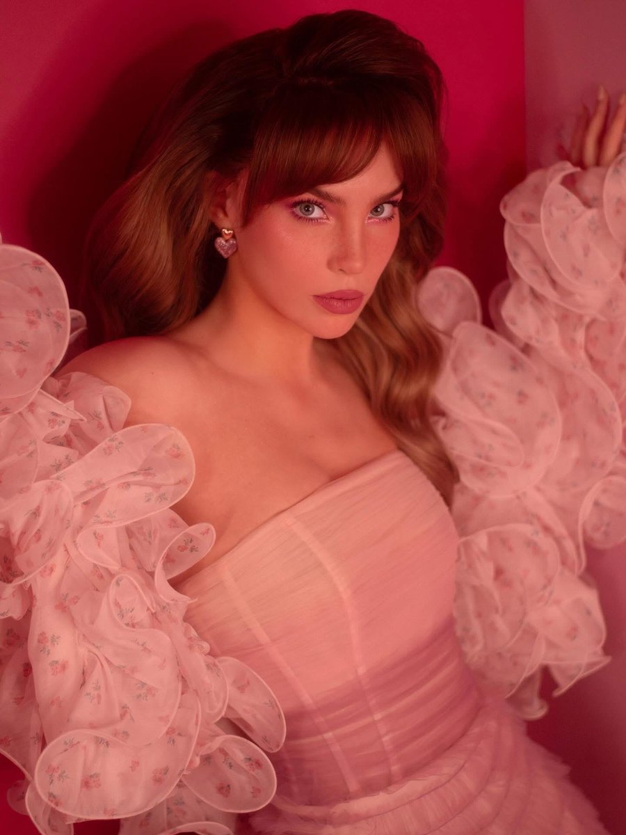 Belinda extiende su récord (18) y se mantiene como la artista mexicana más premiada del 2025 hasta ahora.