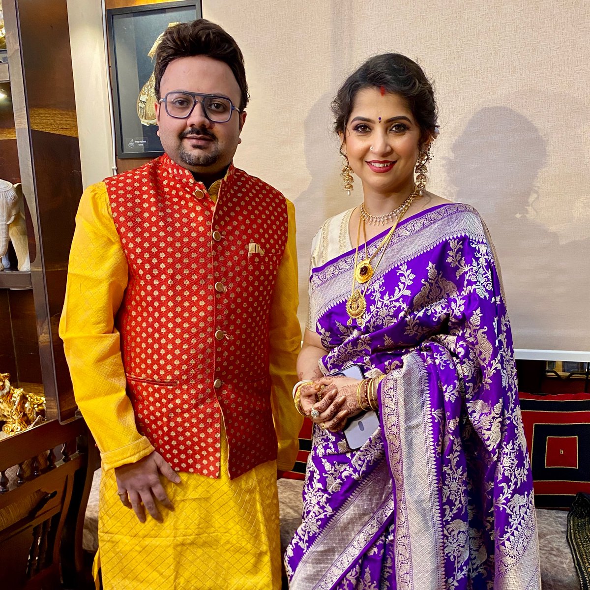 Wishing my elder sister and our inspiration, Vidushi Kaushiki Chakraborty didi <a href="/Singer_kaushiki/">Kaushiki</a>, a very Happy Birthday! Lots of love, best wishes and Pranams to her 🙏🏻❤️

#kaushikichakraborty #birthday #pankh