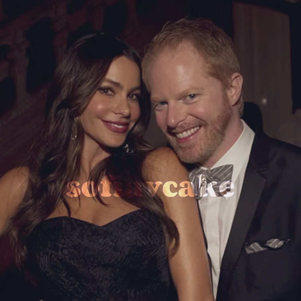 sofiav_cake's tweet image. Happiest belated birthday Jesse ❤️🥳 @SofiaVergara @jessetyler
