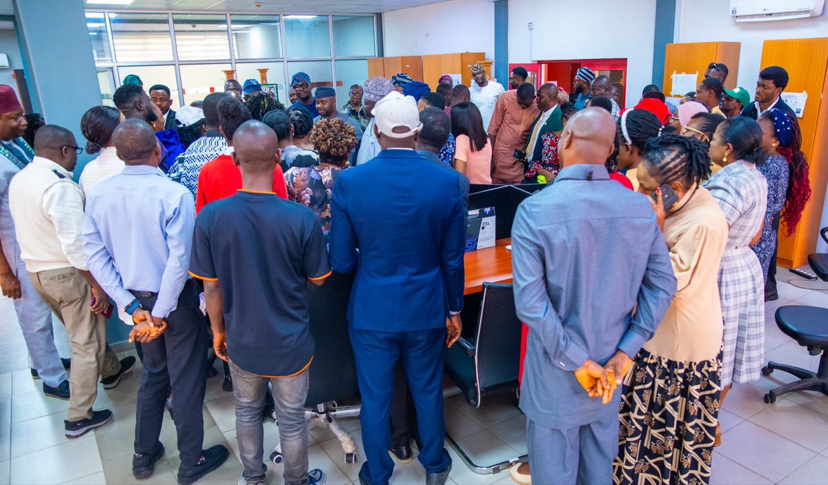 mrlurvy's tweet image. While in Ado-Ekiti to commission the Ekiti State Revenue House, the ECFIRS Zacch A. Adedeji PhD, made a surprise stop at the FIRS office.

The unscheduled visit thrilled the staff, who were visibly excited to receive the ECFIRS, a rare and unprecedented moment for the office.

In…