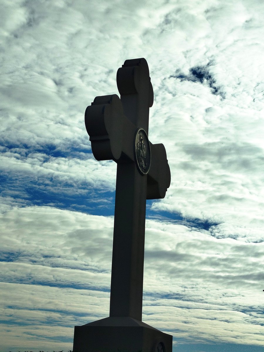 Псалтир сједињен са постом и смирењем јесте најсилније оружје против ђавола.
Овим су светитељи изгонили ђаволе из света а спуштали анђеле на земљу. 
Јер ко чита псалме подражава анђеле и пева заједно са њима.