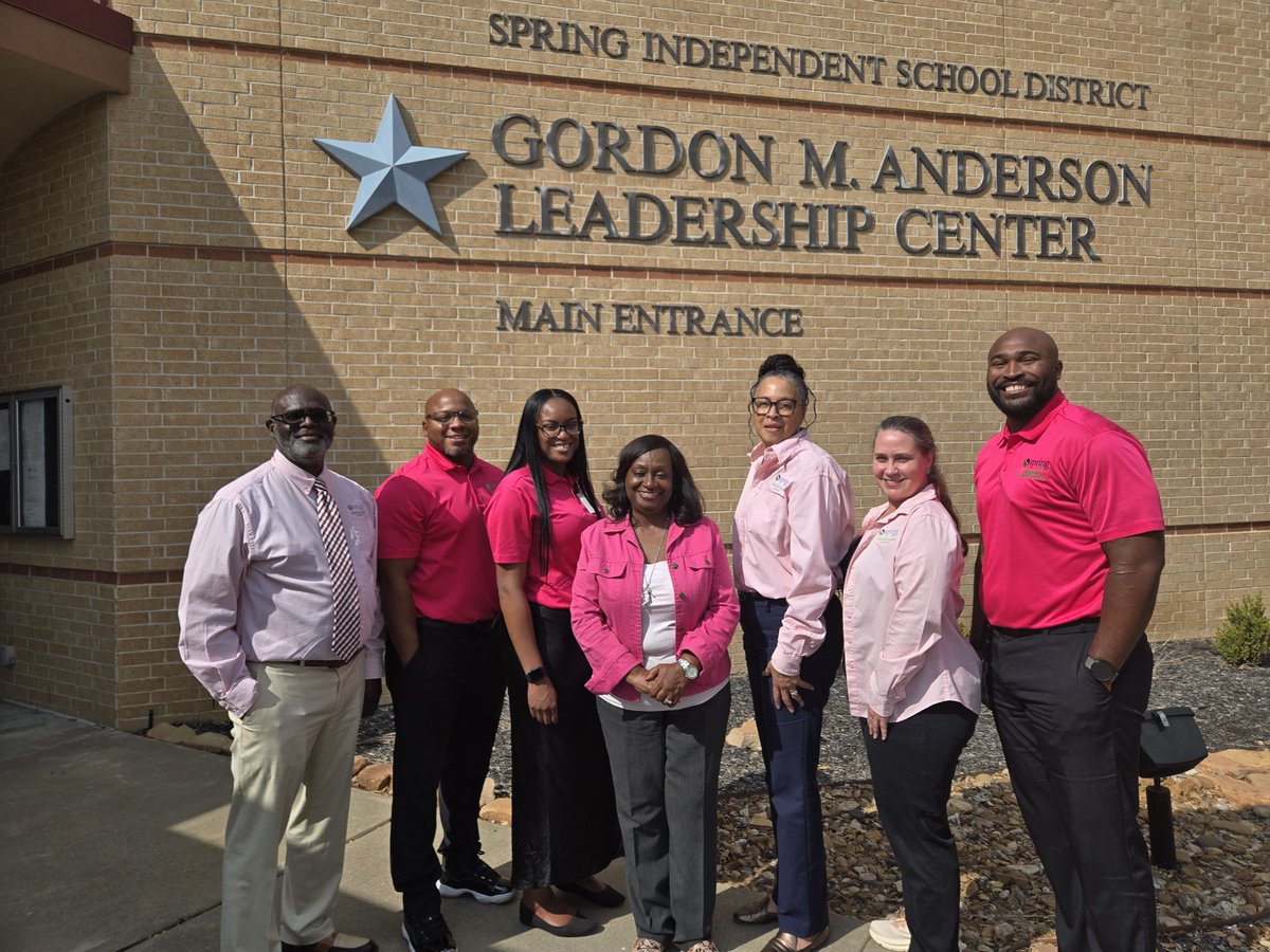 SpringISD_CTE's tweet image. 💗 The CTE Administration Team is all smiles and celebrating Pink It Out Day! 🎀
We’re proud to support Breast Cancer Awareness and show that #CTEGoesPink across Spring ISD!
#SpringISD