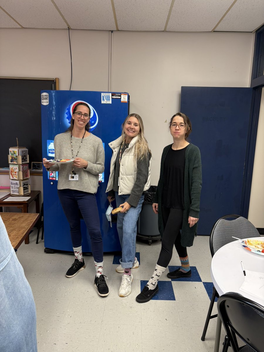 Best part of my day… making breakfast for the best staff in the entire 🌎! #CWHawks