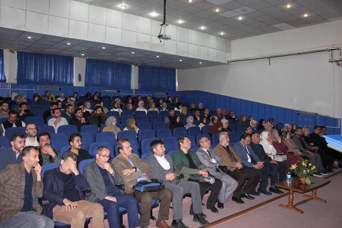 İlahiyat Akreditasyon Ajansı (İAA) tarafından Atatürk Üniversitesi İlahiyat Fakültesinde normal öğretim ilahiyat programına ulusal akreditasyon belgesi törenle verildi.