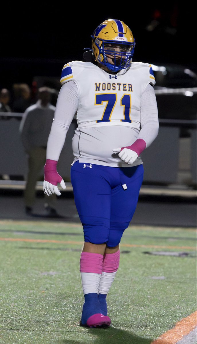 jimmycopenhaver's tweet photo. It’s Thursday… Which means tomorrow is… GAMEDAY!! One more time as a Wooster General… 🔵🟡Go After It! #Week10 #senior #oline #71 #GoAfterIt 🏈 https://t.co/9wkHcoxLcs