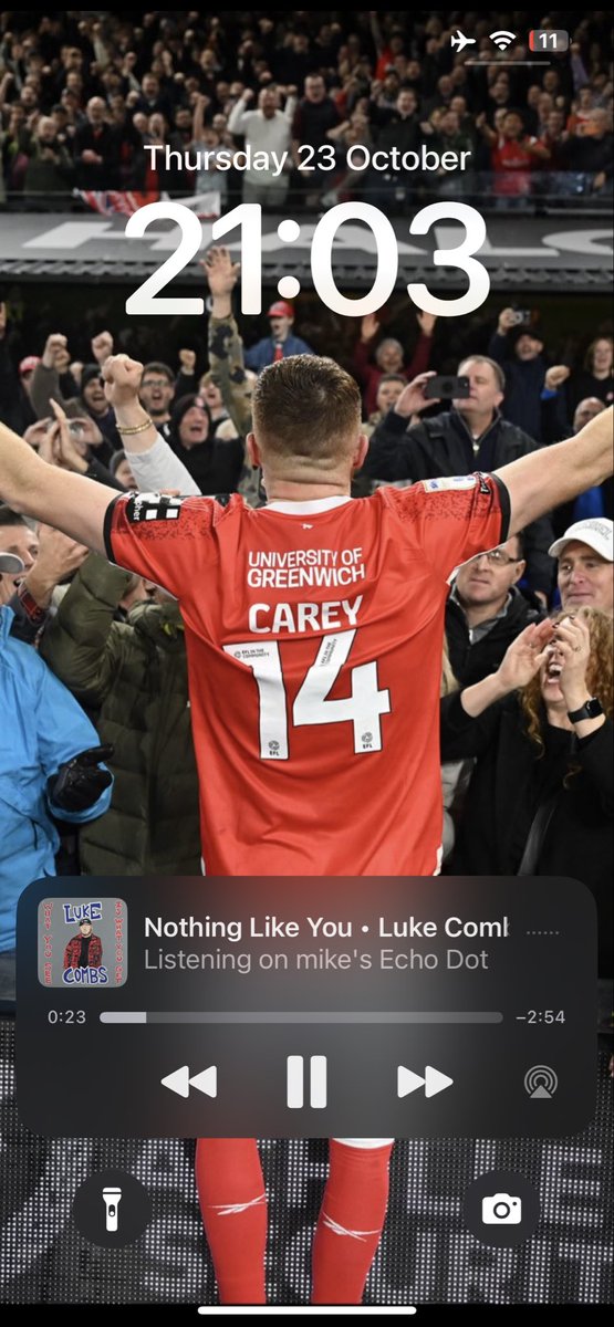 mikecafc's tweet image. Had to be done, what a bloody picture 😍 #cafc