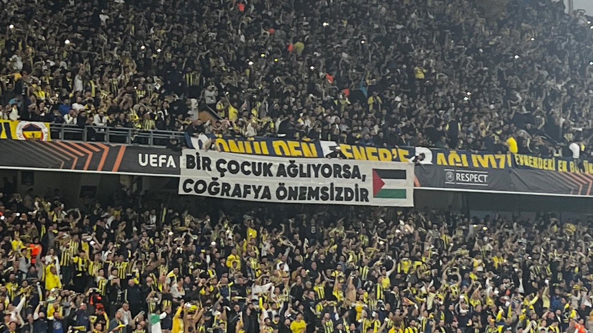 "Bir çocuk ağlıyorsa, coğrafya önemsizdir."

#FBvSTU
