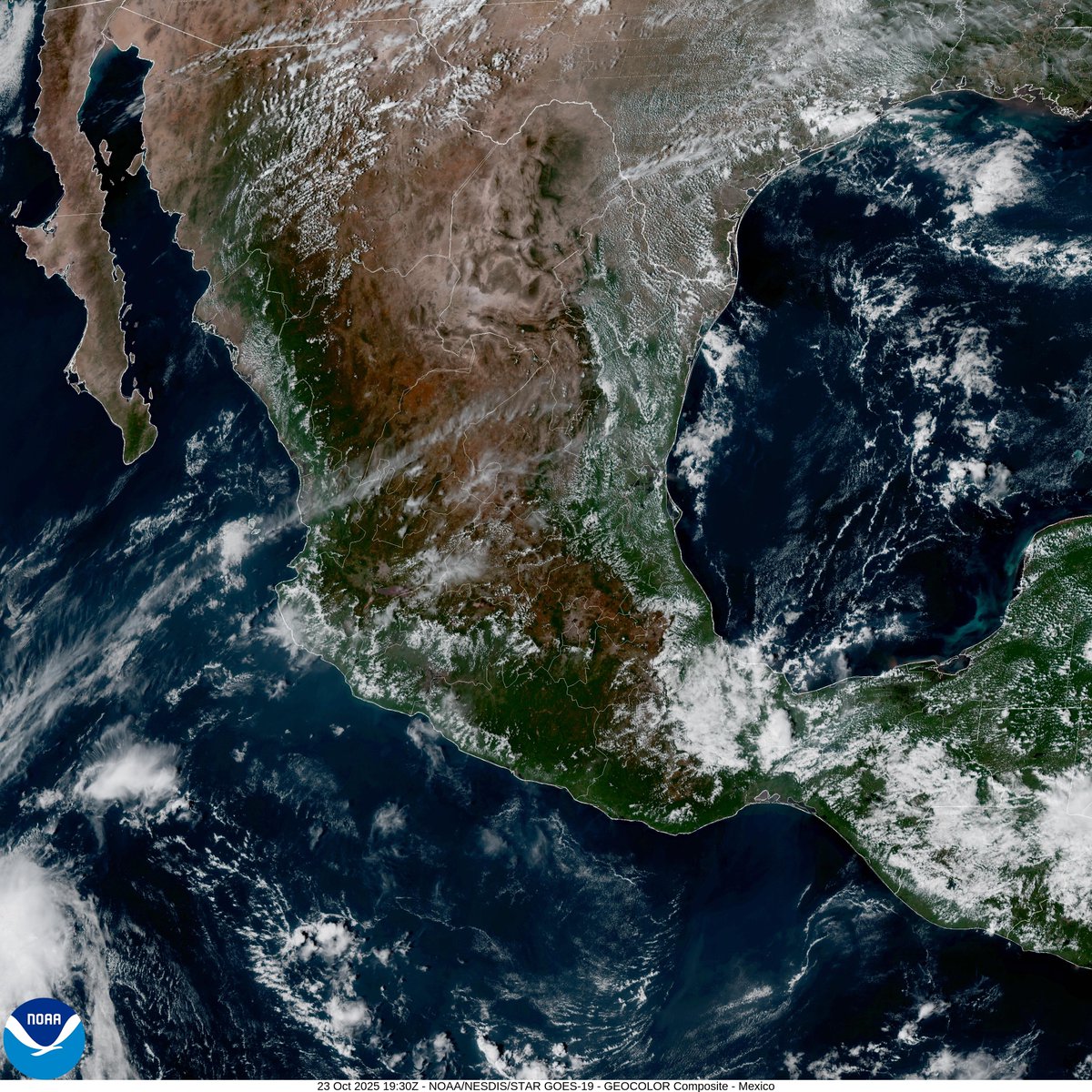 Actualización de las condiciones meteorológicas a las 2:00 p.m. 

Imágenes de satélite recientes muestran nubosidad en desarrollo en las regiones costeras, zonas montañosas, sur y sureste del estado 

Se pueden presentar algunas lluvias durante las próximas horas en esas regiones