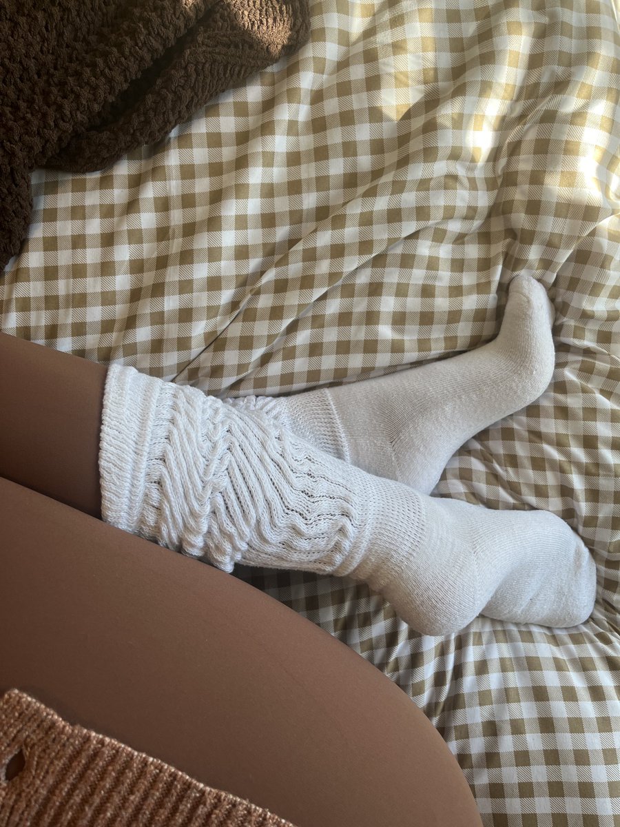 spoilprncss's tweet image. if slouch socks didn’t turn you on before, they do now…