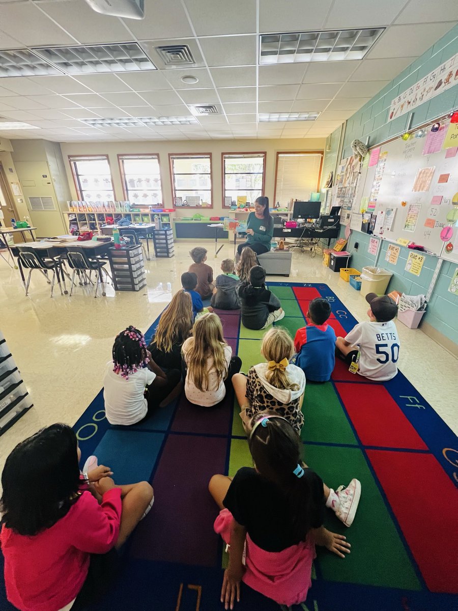 Mrs. Netti tweet media