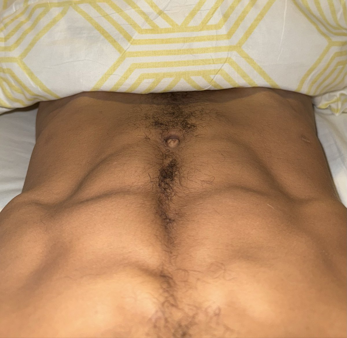 Alex31Hoann's tweet photo. in need of company ��� https://t.co/pejizdmhD3