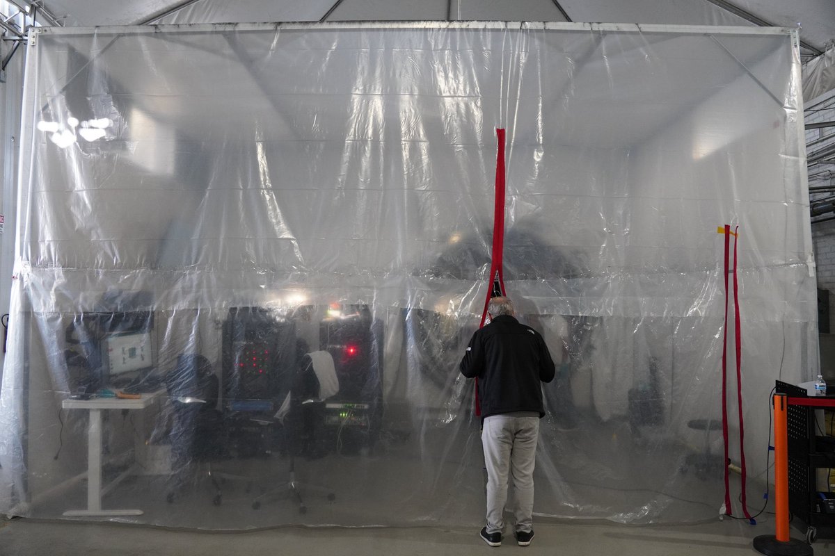 Astrolab_Space's tweet image. That moment you see the rover that went from concept to flight vehicle in just 13 months head into TVAC testing.

When an opportunity to fly to the lunar South Pole on @astrobotic’ Griffin Mission One opened last year, we knew it was a “moonshot” we couldn’t pass up. The Astrolab…