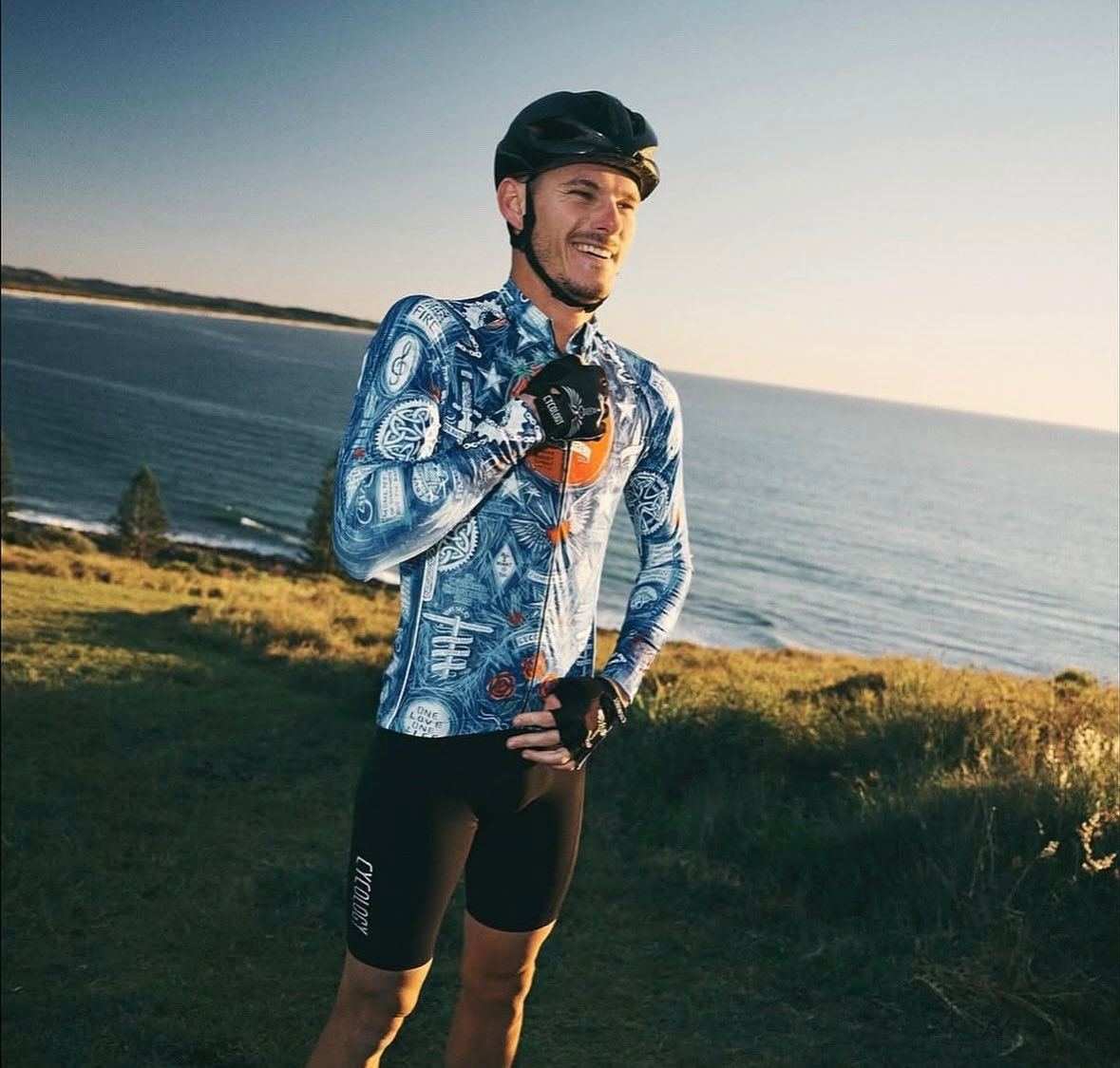 【美品】CYCOLOGY サイクルウェア メキシカンスカル L 美品】CYCOLOGY サイクルウェア メキシカンスカル L