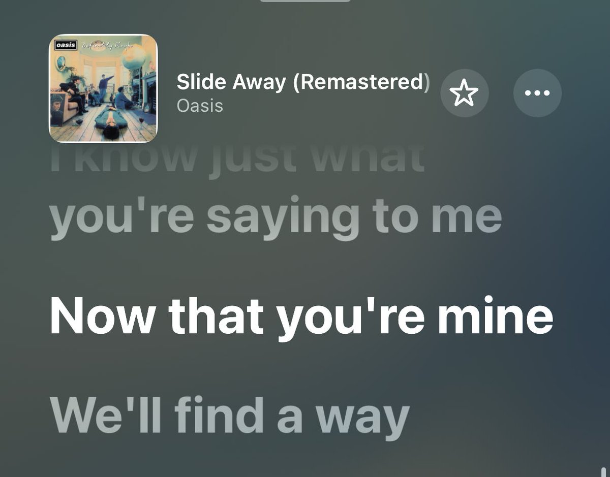 moontserrat95's tweet image. El himno al amor